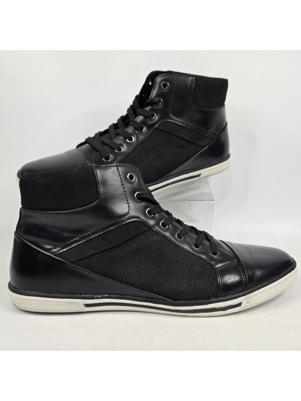 Kenneth Cole New York Mid Size Black Boots Men's Size 11
